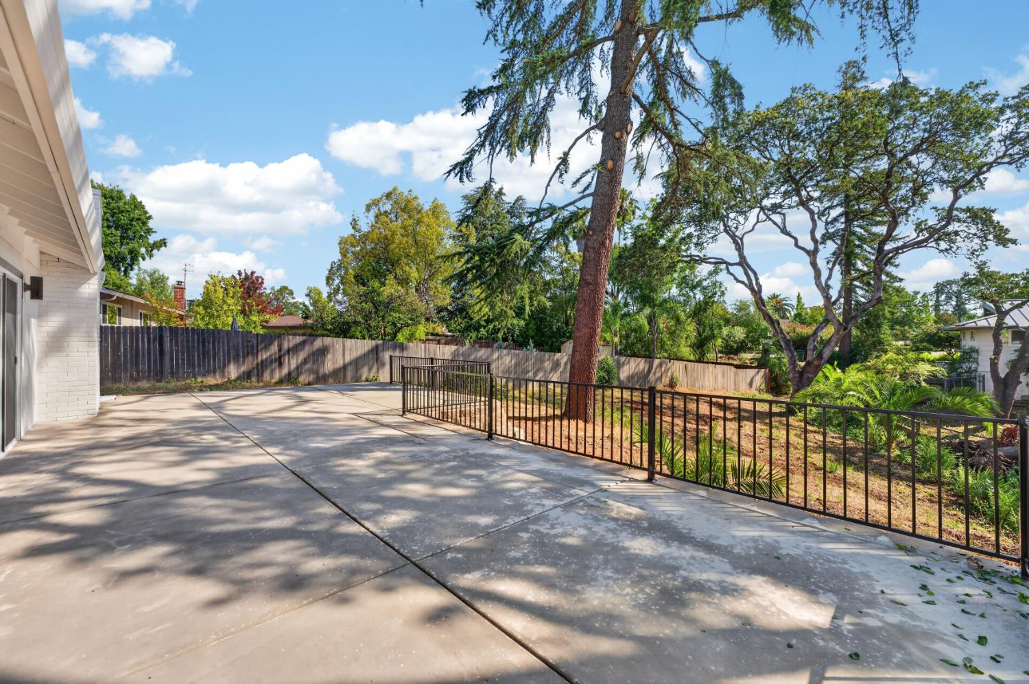 4580 Wawona Circle