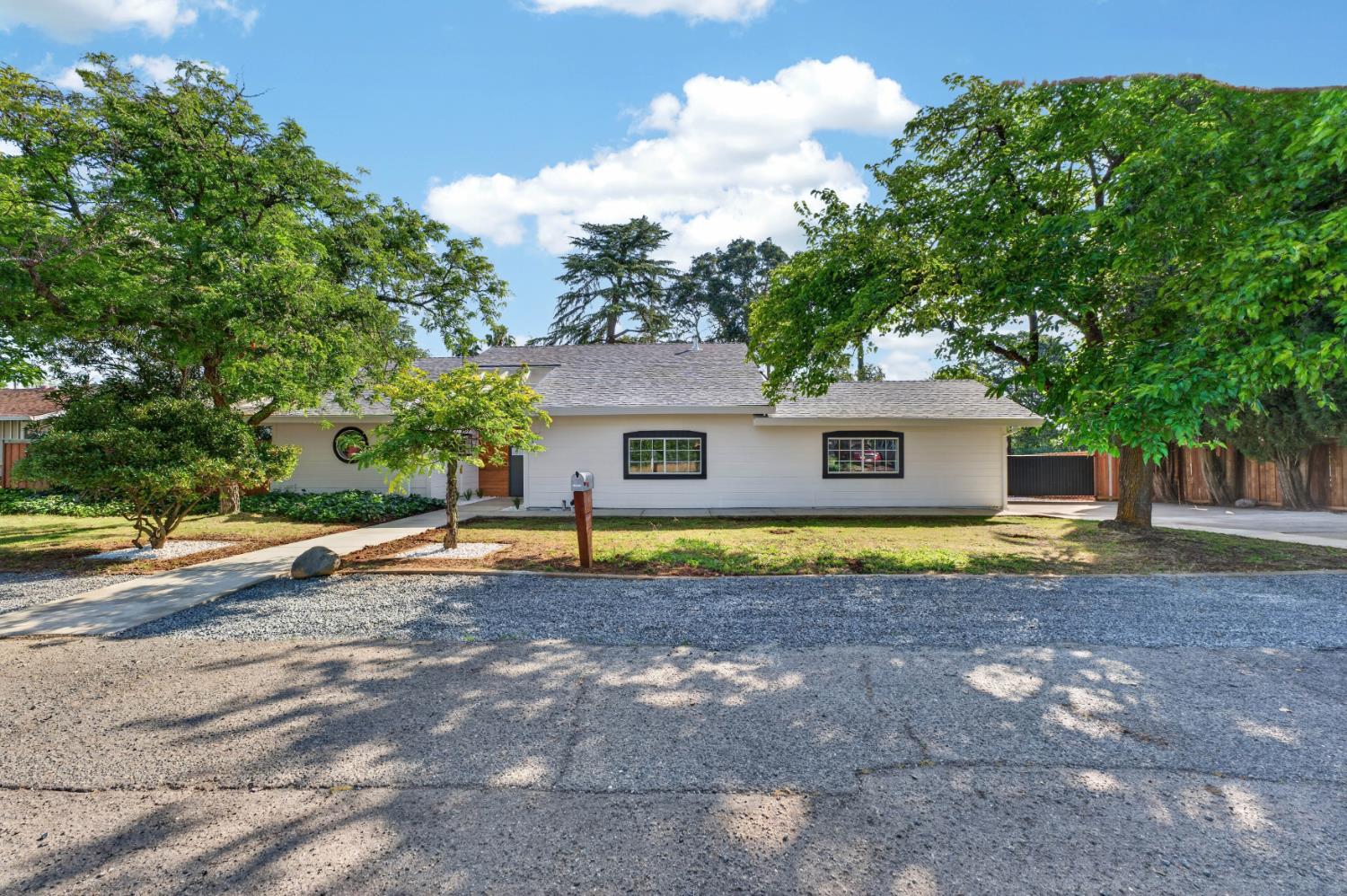 4580 Wawona Circle