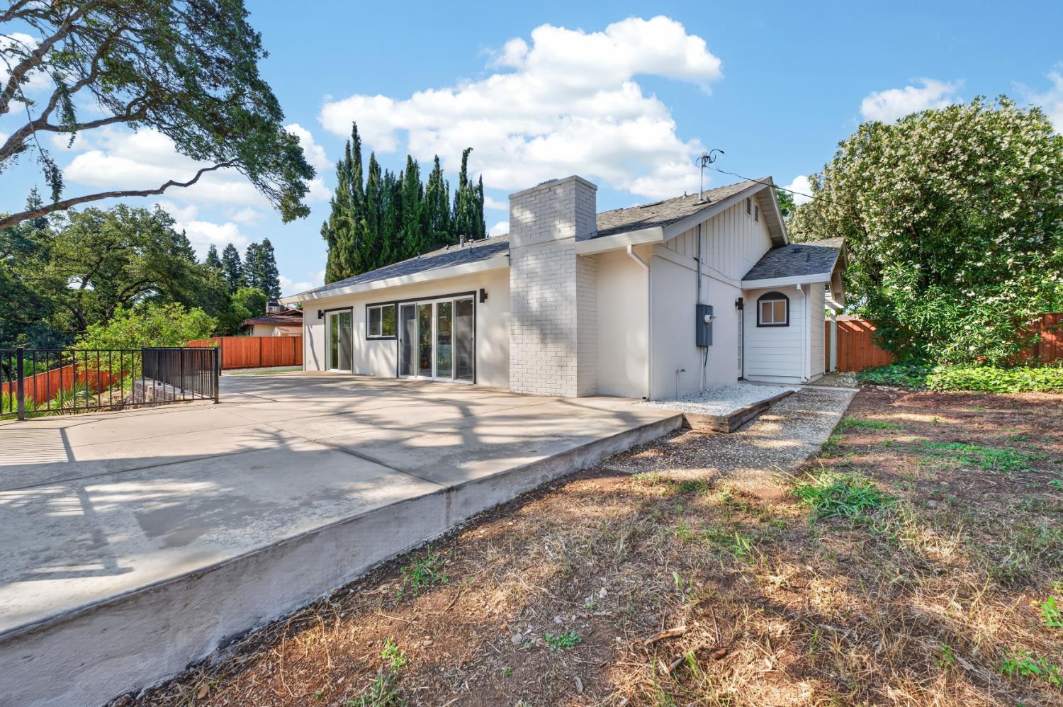 4580 Wawona Circle