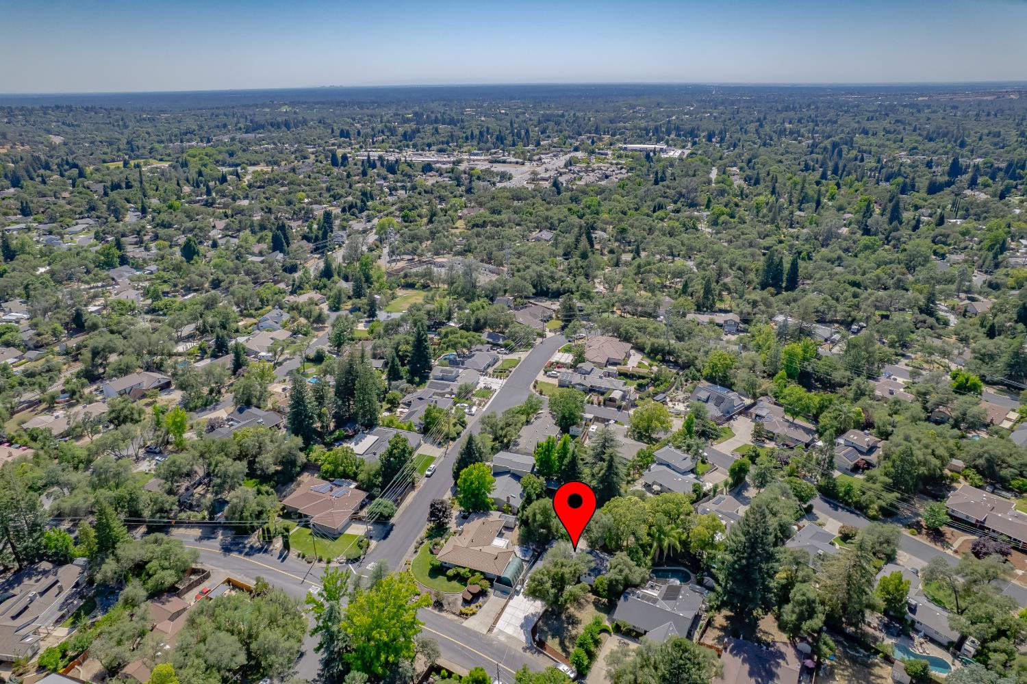 8420 Lakeland Drive