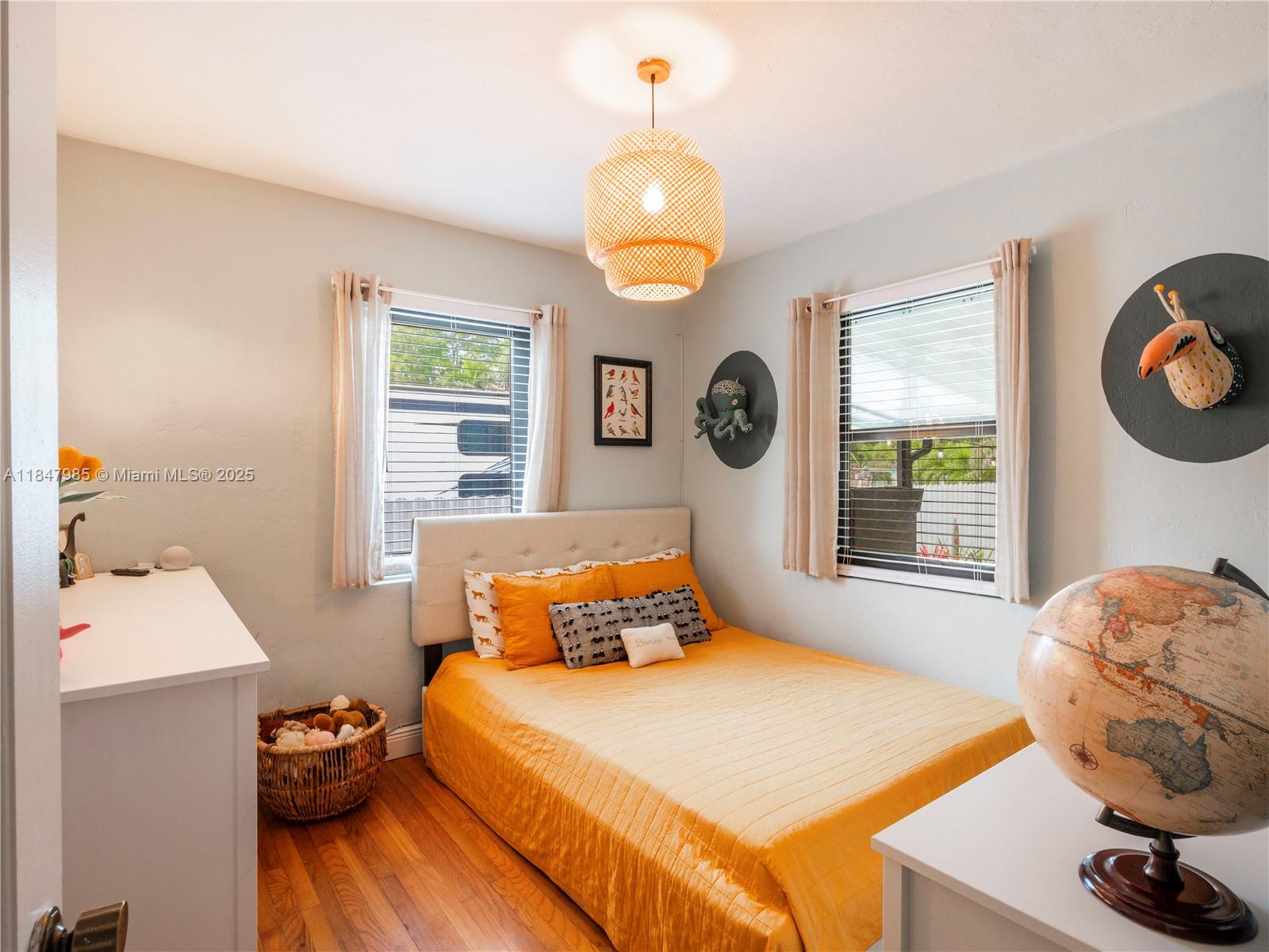 32 Hammond Dr