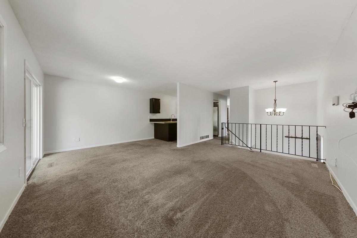 1415 Oak Leaf Lane