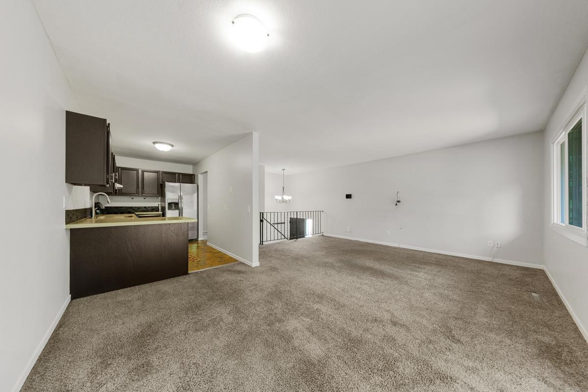 1415 Oak Leaf Lane