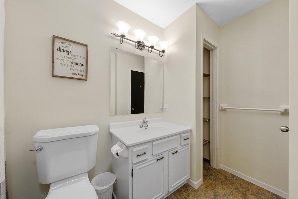 1415 Oak Leaf Lane