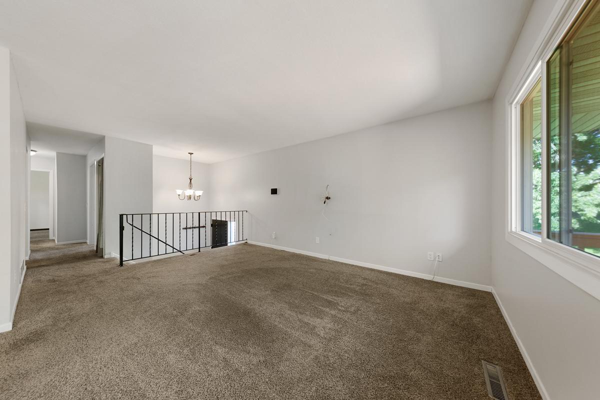 1415 Oak Leaf Lane