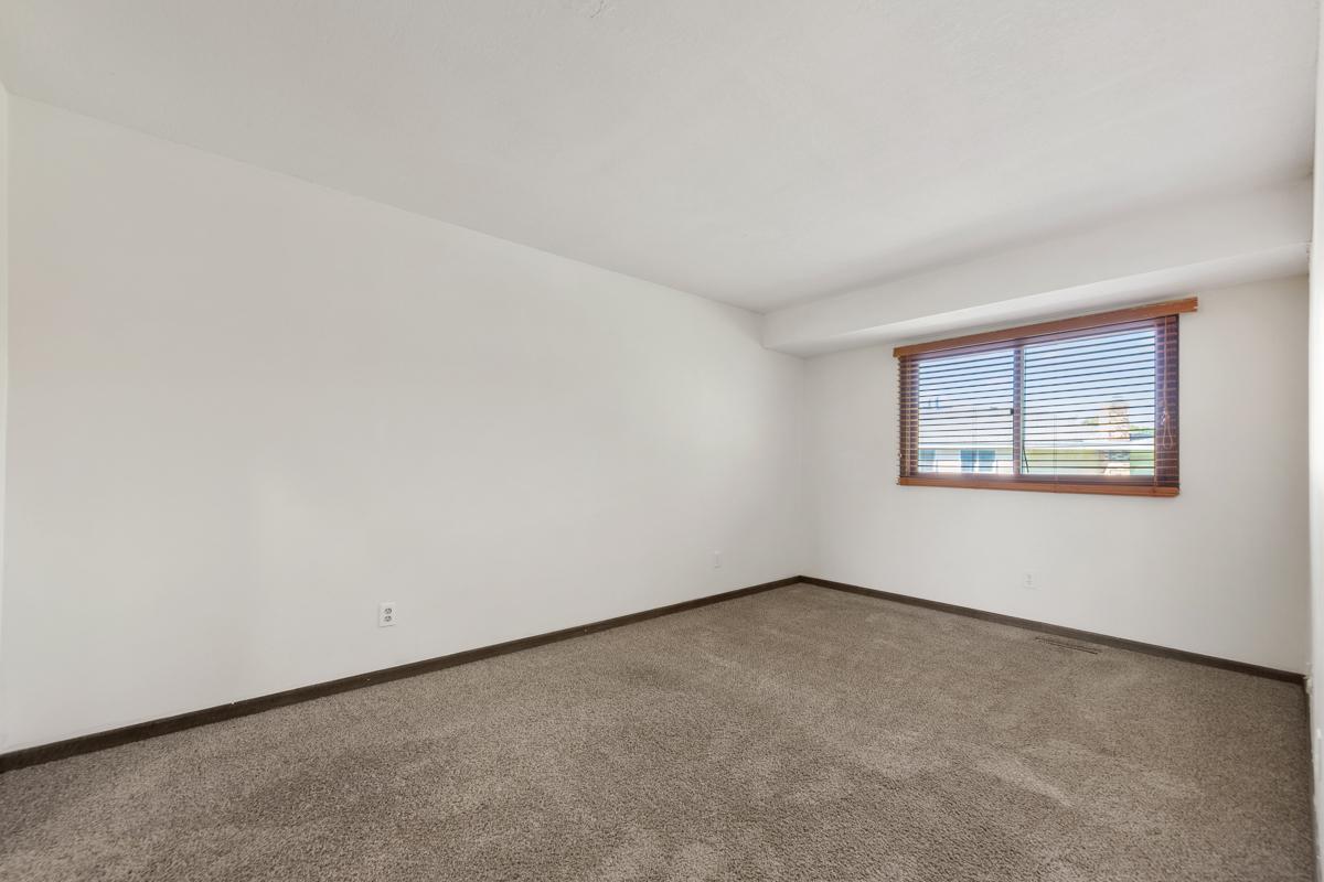 1415 Oak Leaf Lane