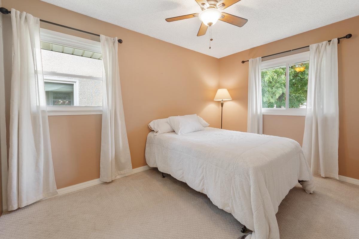 3630 Mckinley Street NE