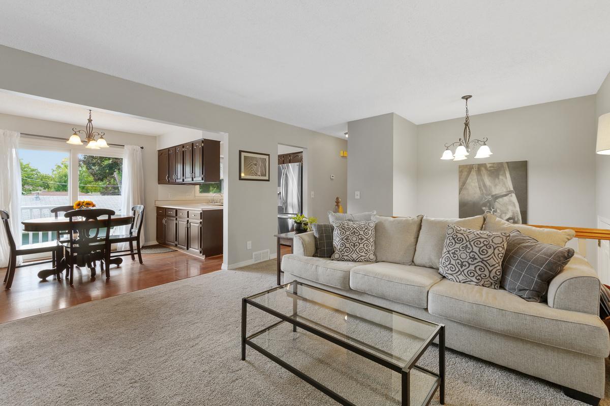 3630 Mckinley Street NE