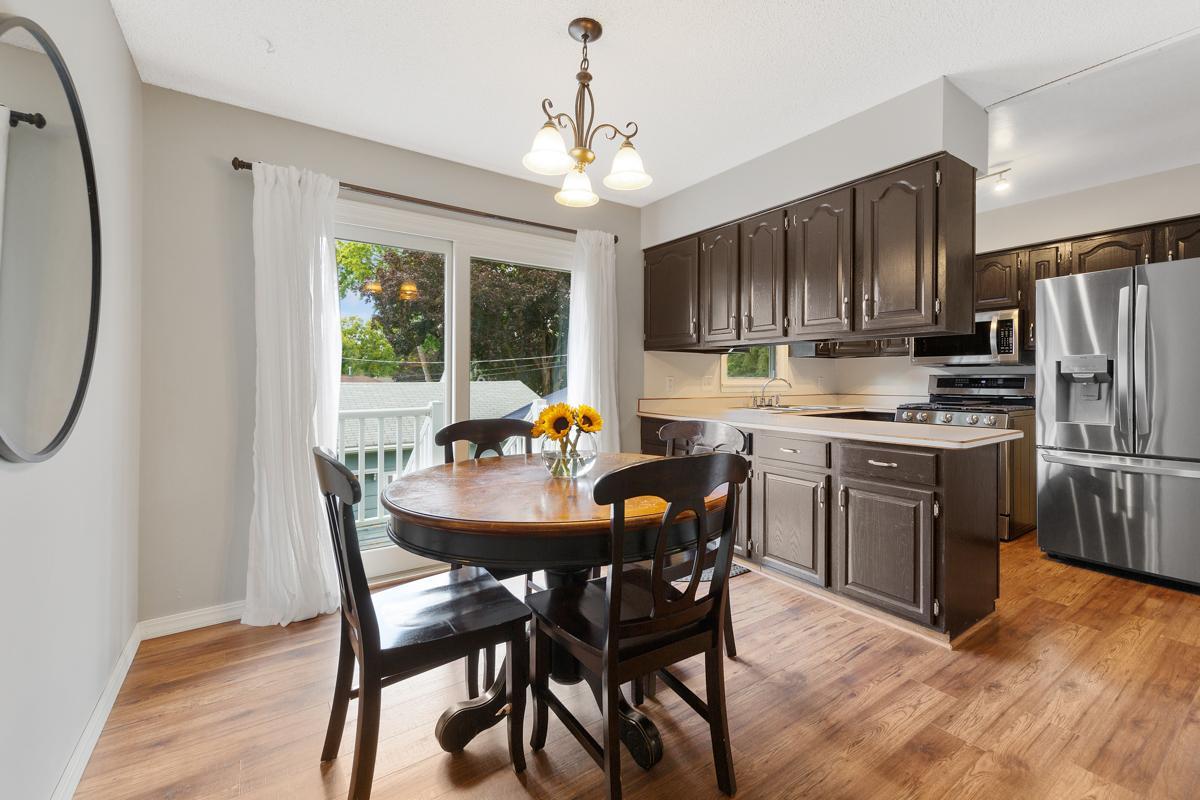 3630 Mckinley Street NE