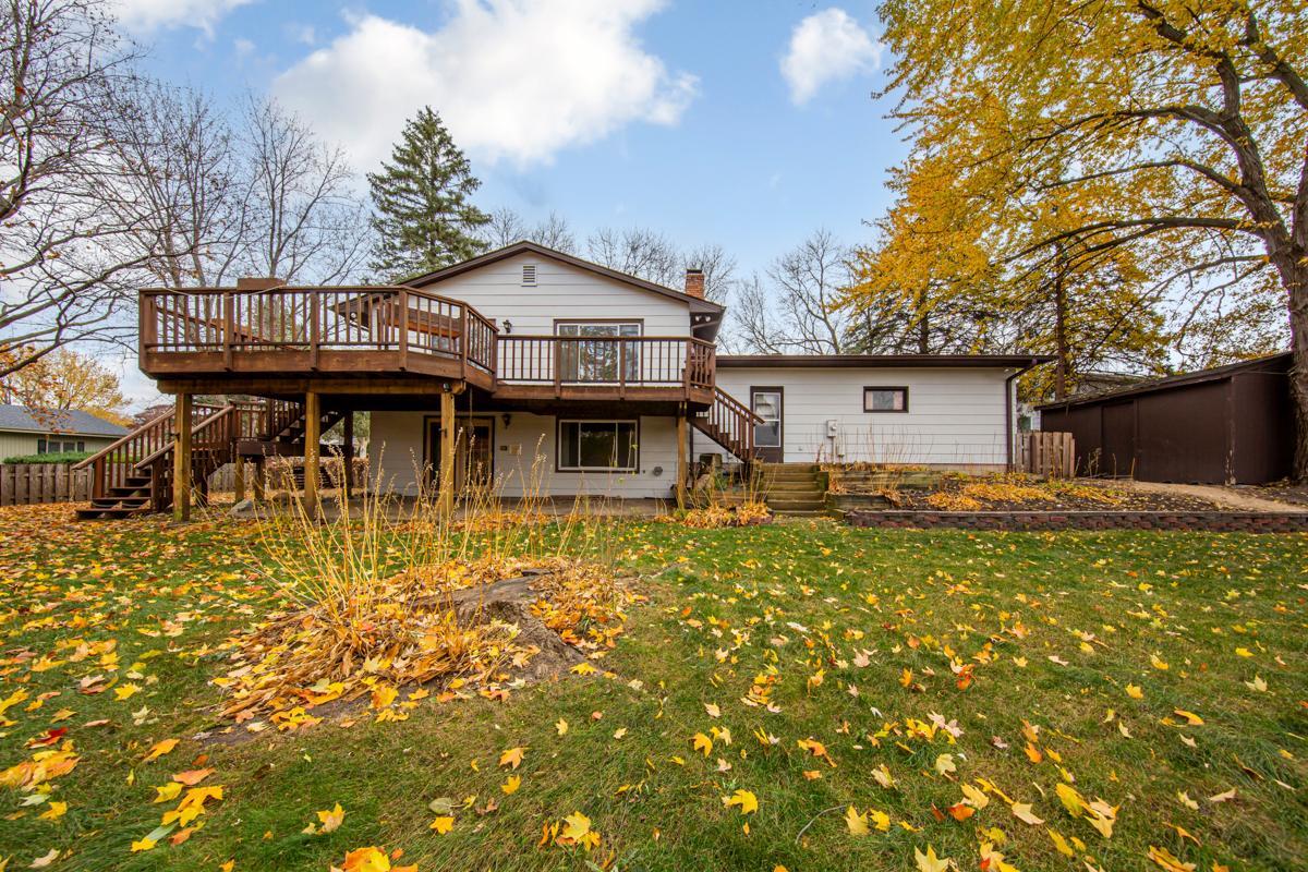 13400 Knob Hill Road