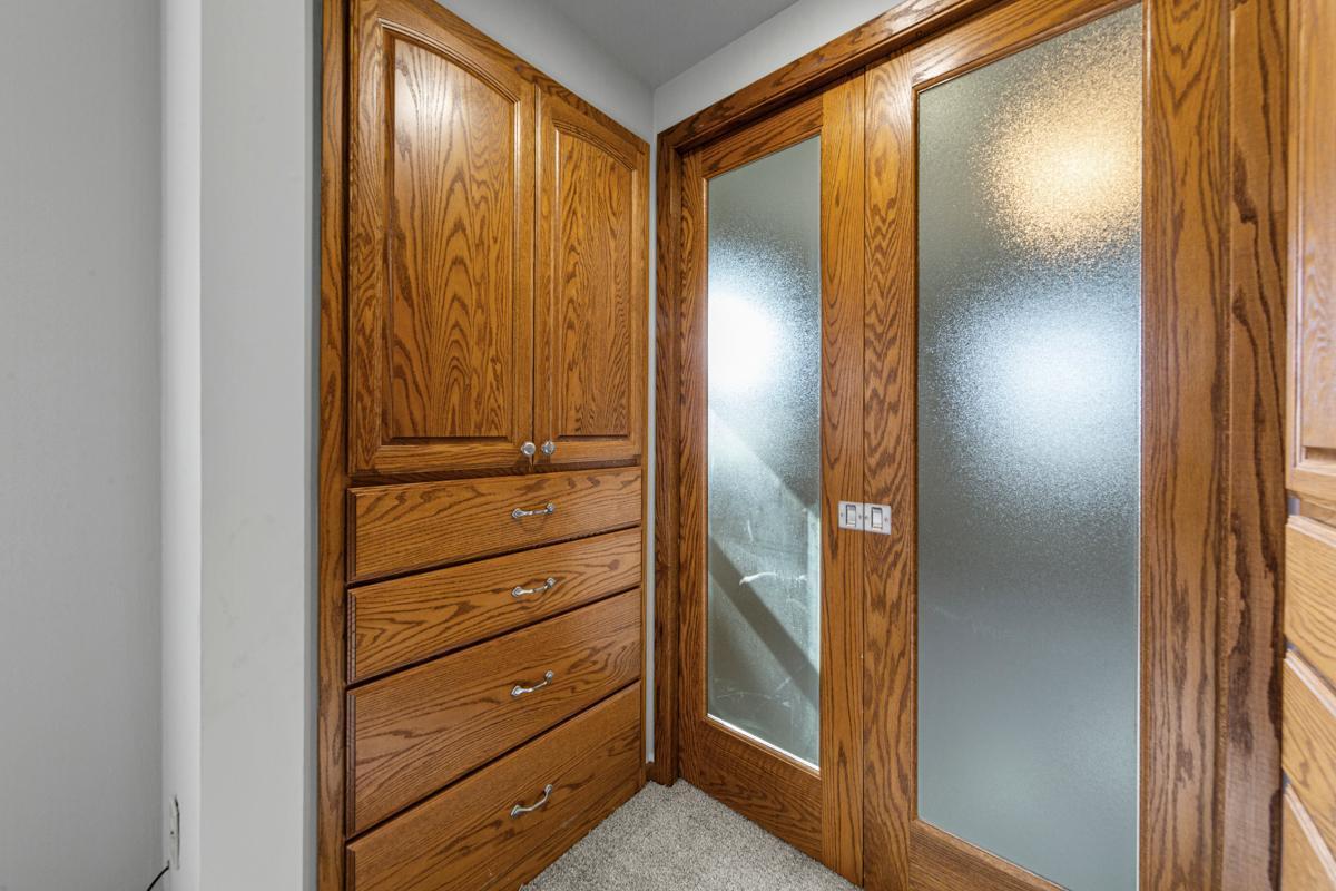 13400 Knob Hill Road