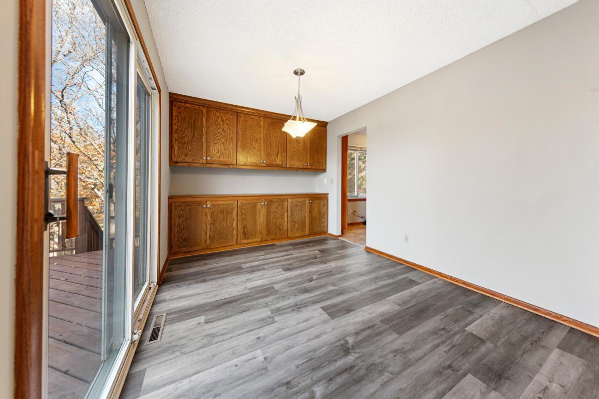 13400 Knob Hill Road