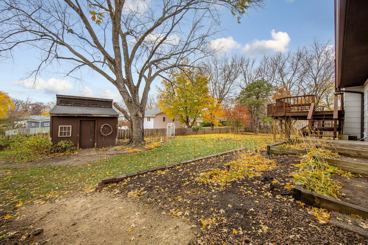 13400 Knob Hill Road