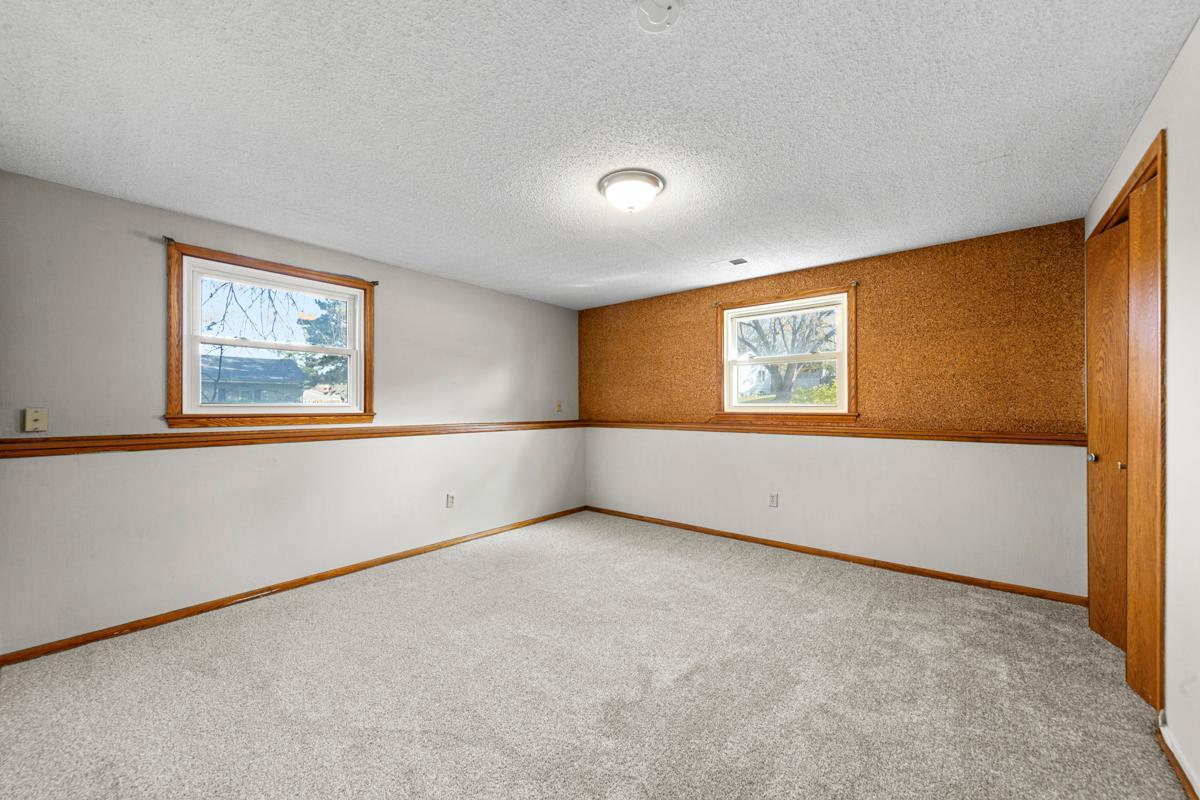 13400 Knob Hill Road