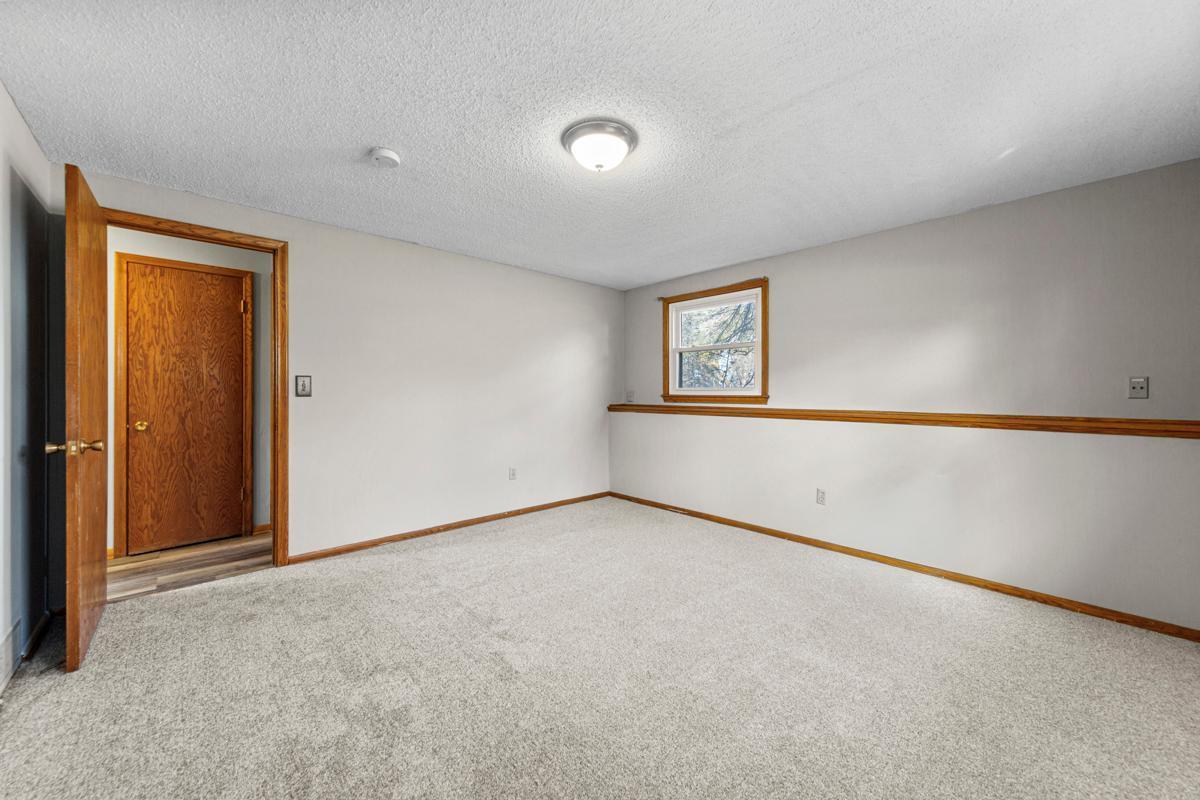 13400 Knob Hill Road