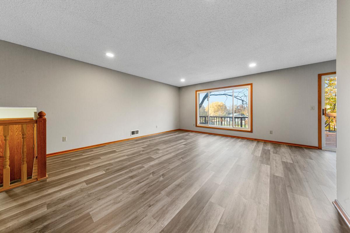 13400 Knob Hill Road