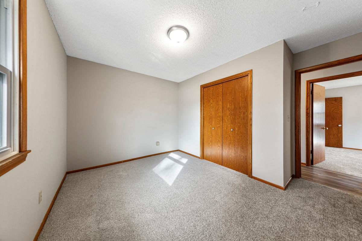 13400 Knob Hill Road