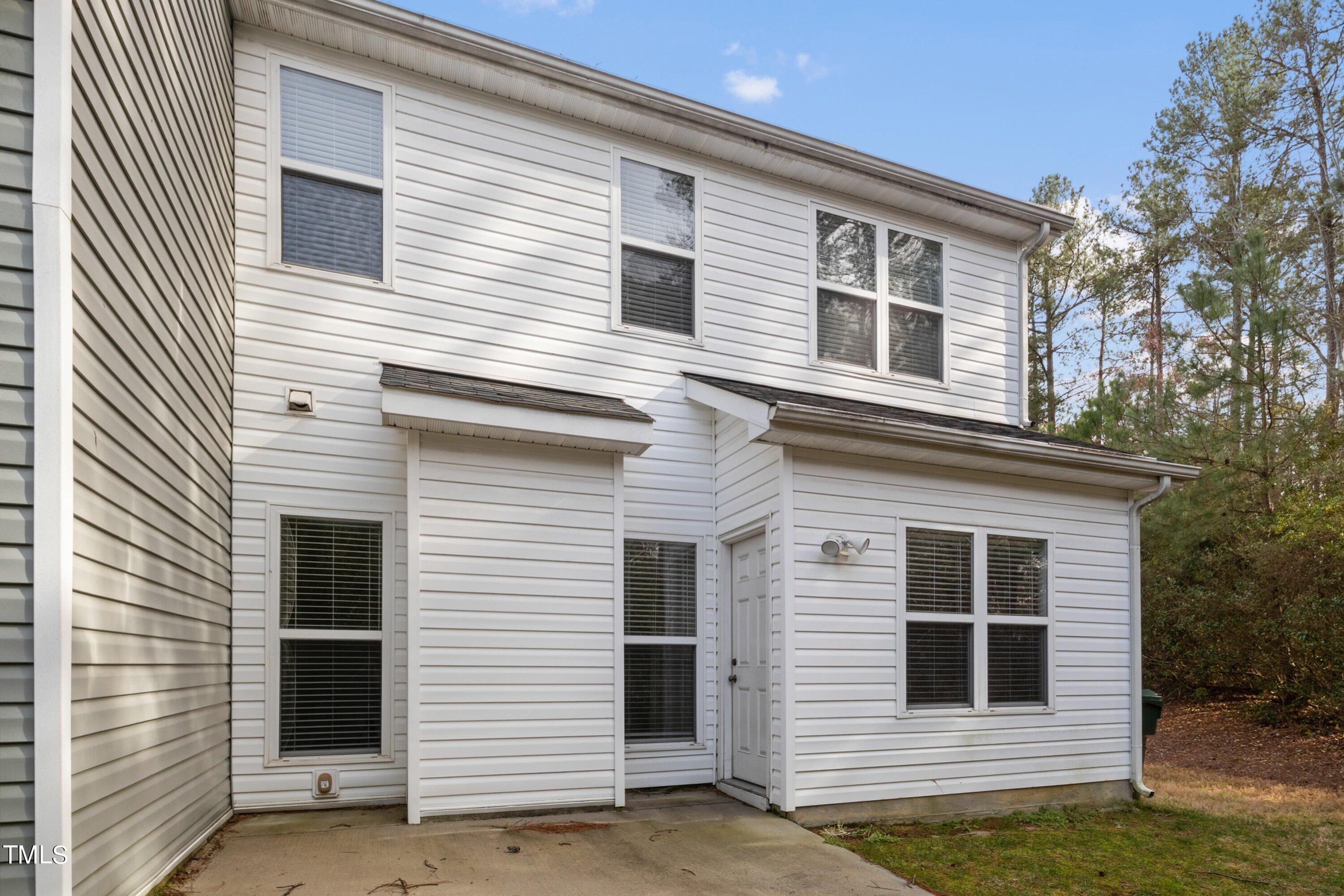 4816 Landover Arbor Place