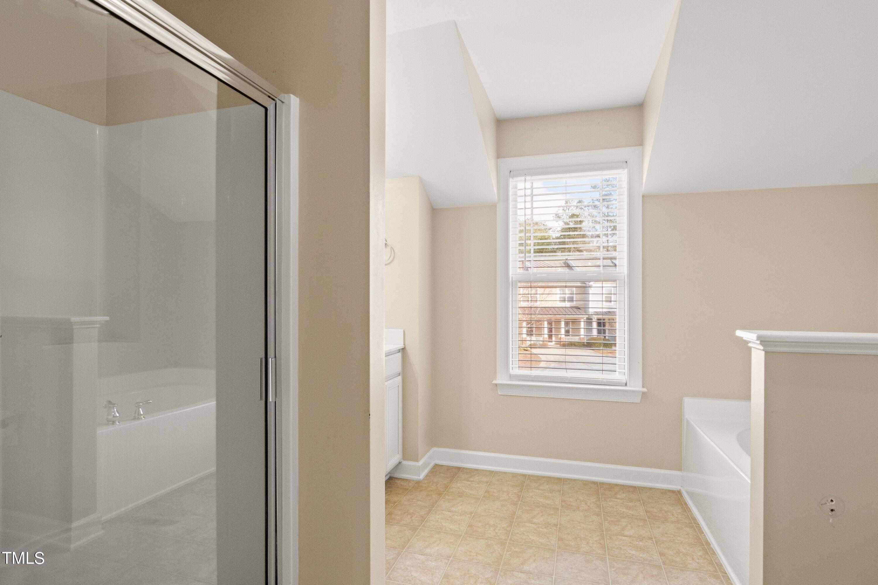 4816 Landover Arbor Place