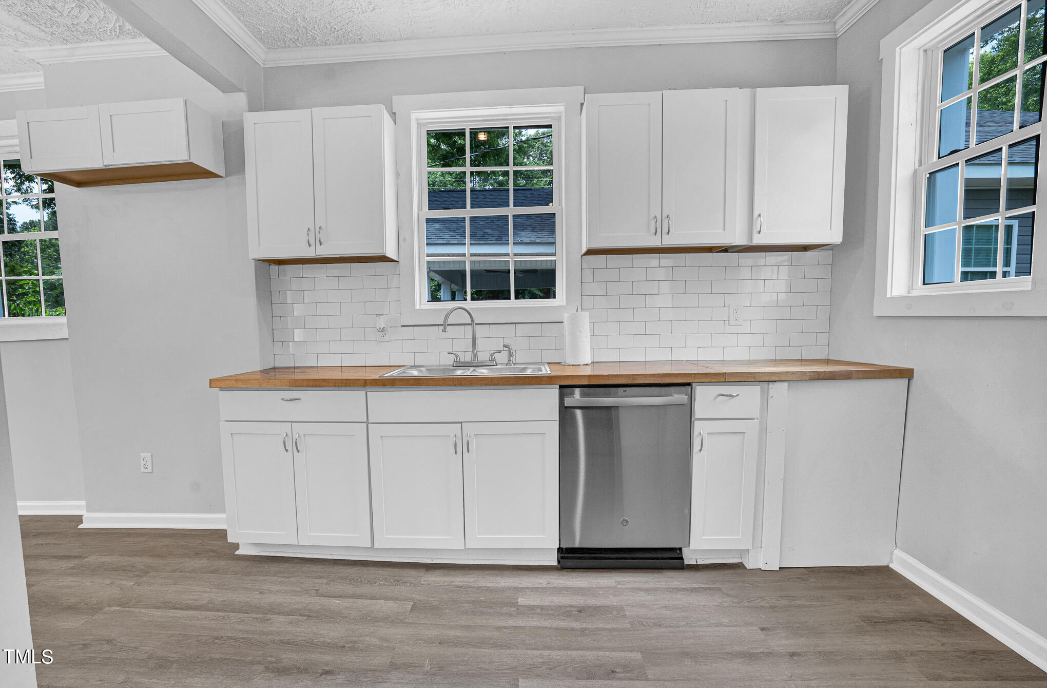 1102 S Garnett Street