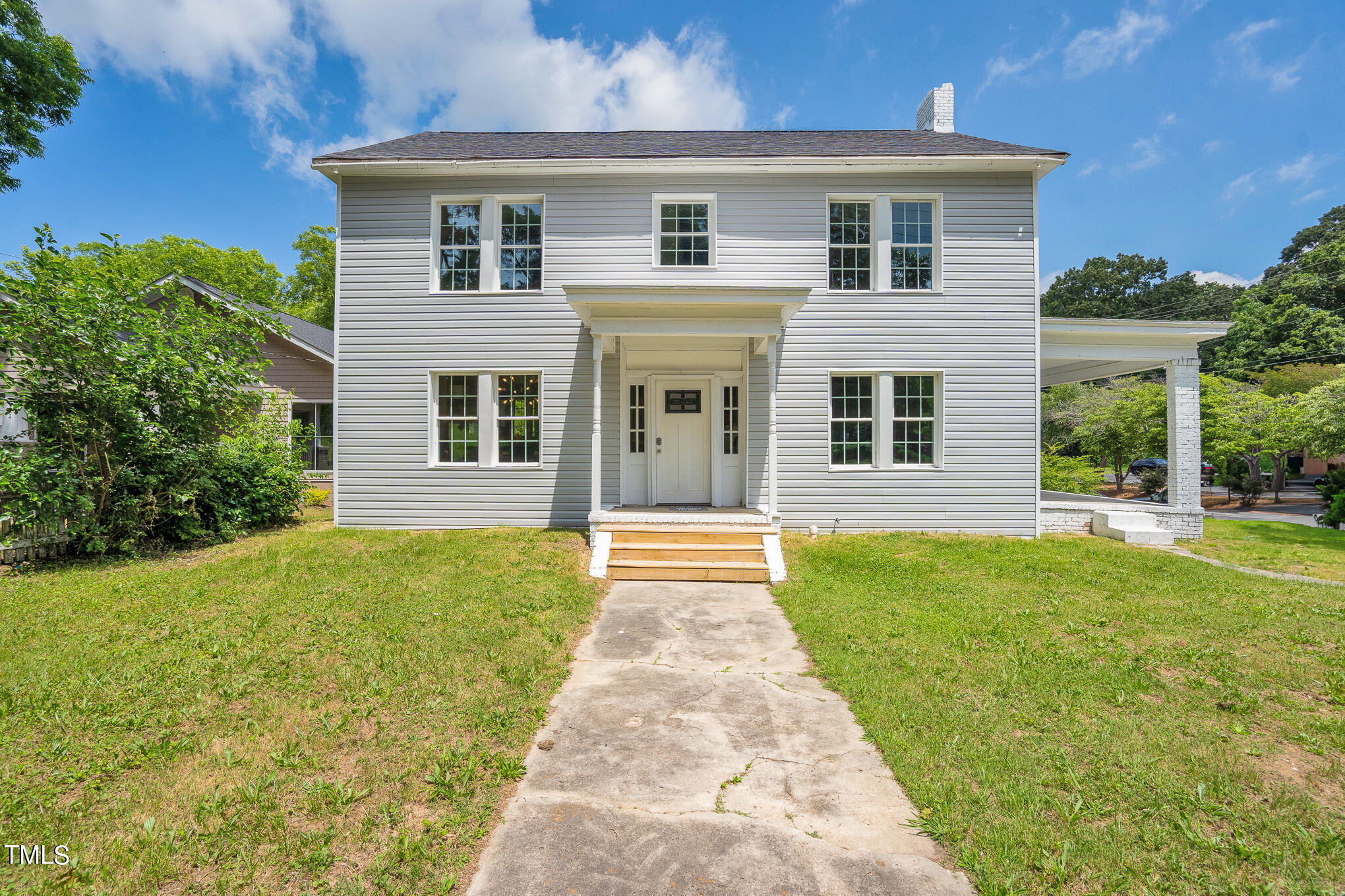 1102 S Garnett Street