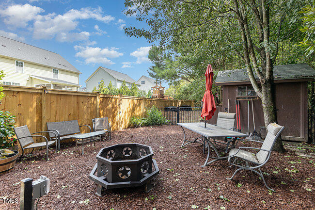 4225 Brintons Cottage Street