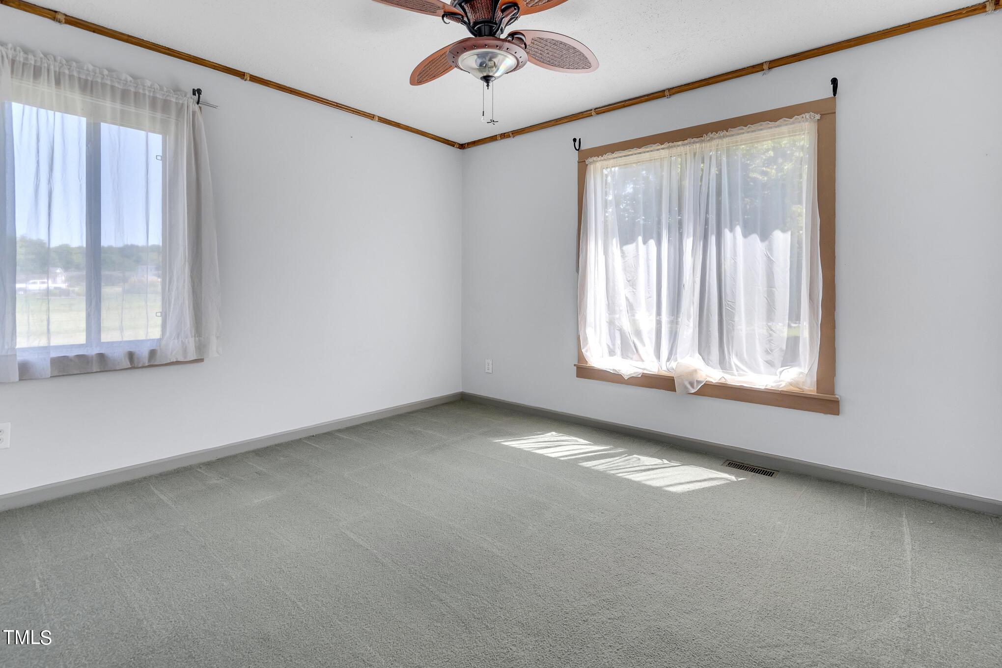 122 Garnet Lane