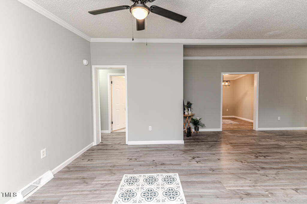 2245 Docs Road
