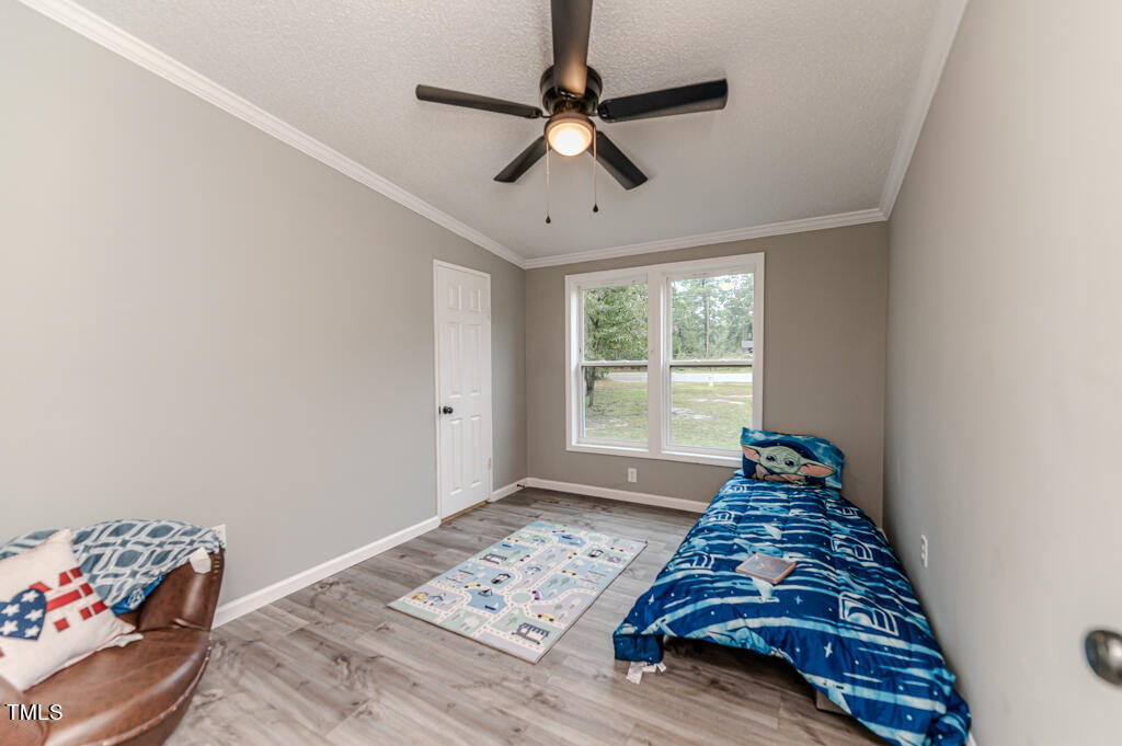 2245 Docs Road