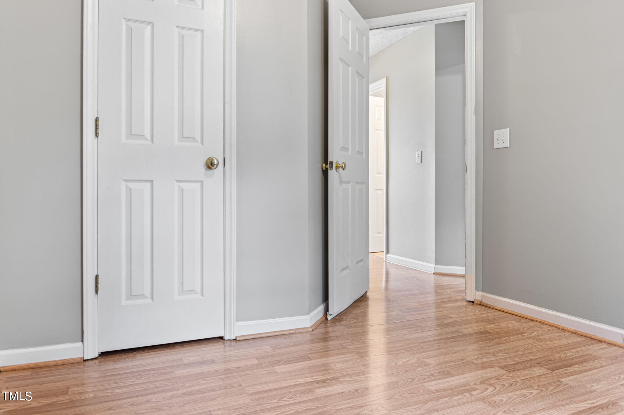 2605 Dwight Place Place