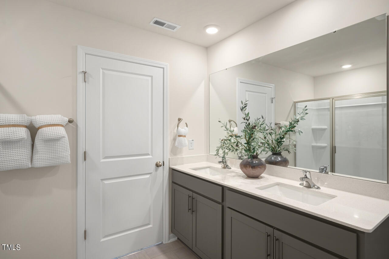 1104 Kenza Court