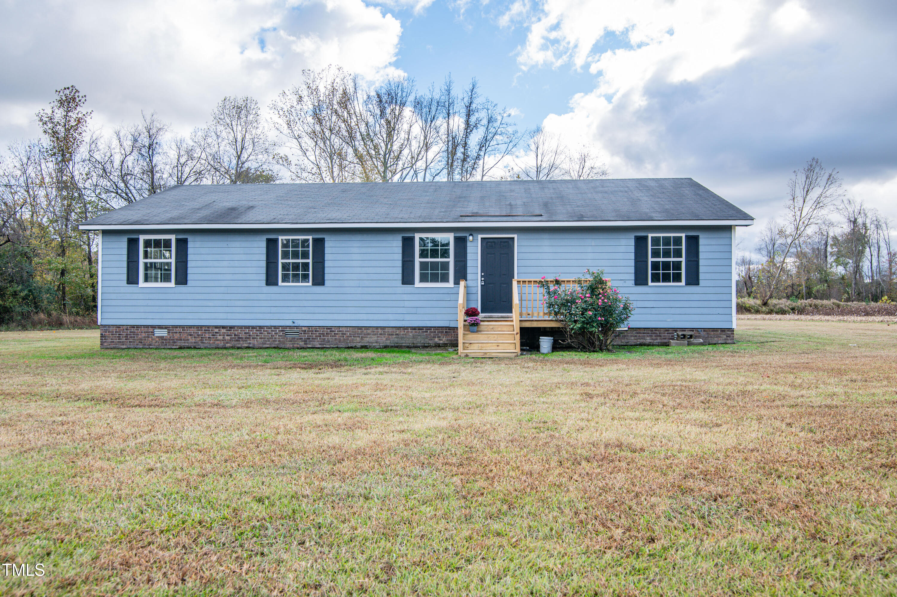 5046 Mrs Mag Road