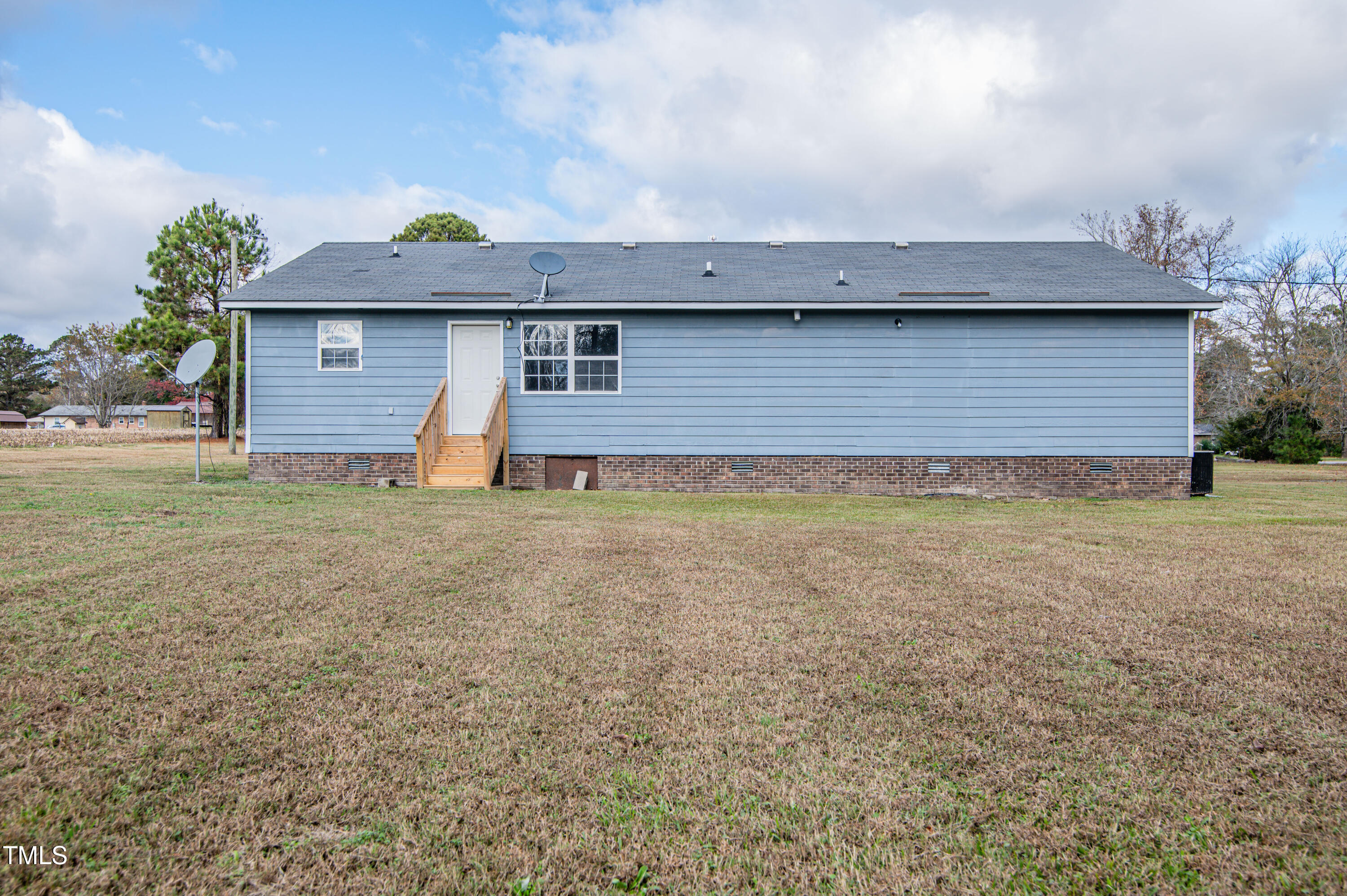 5046 Mrs Mag Road