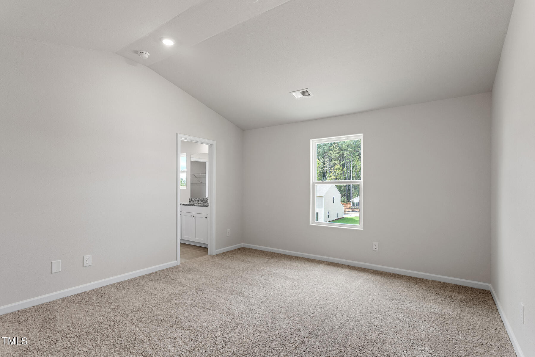 704 Rhino Bend