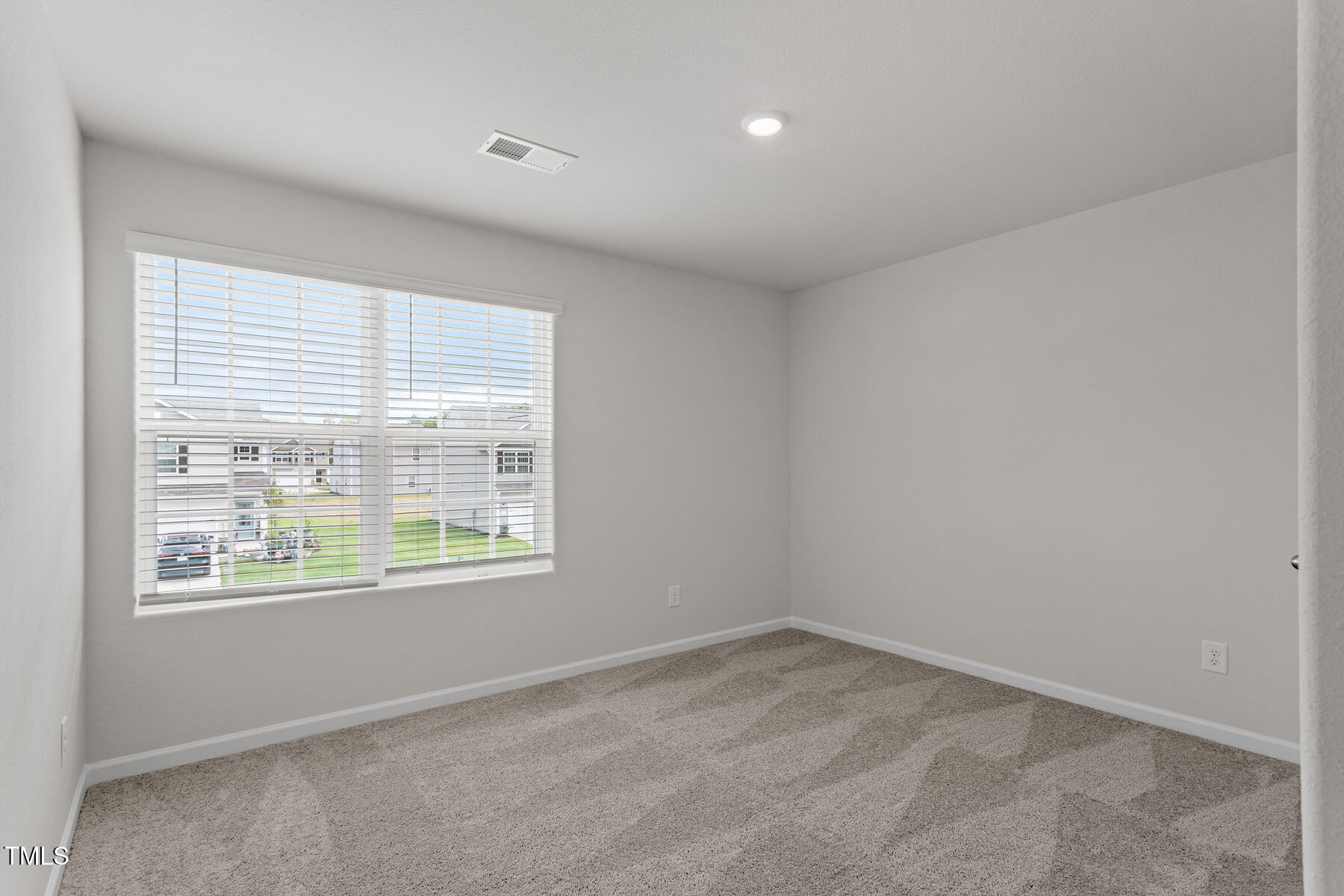 704 Rhino Bend