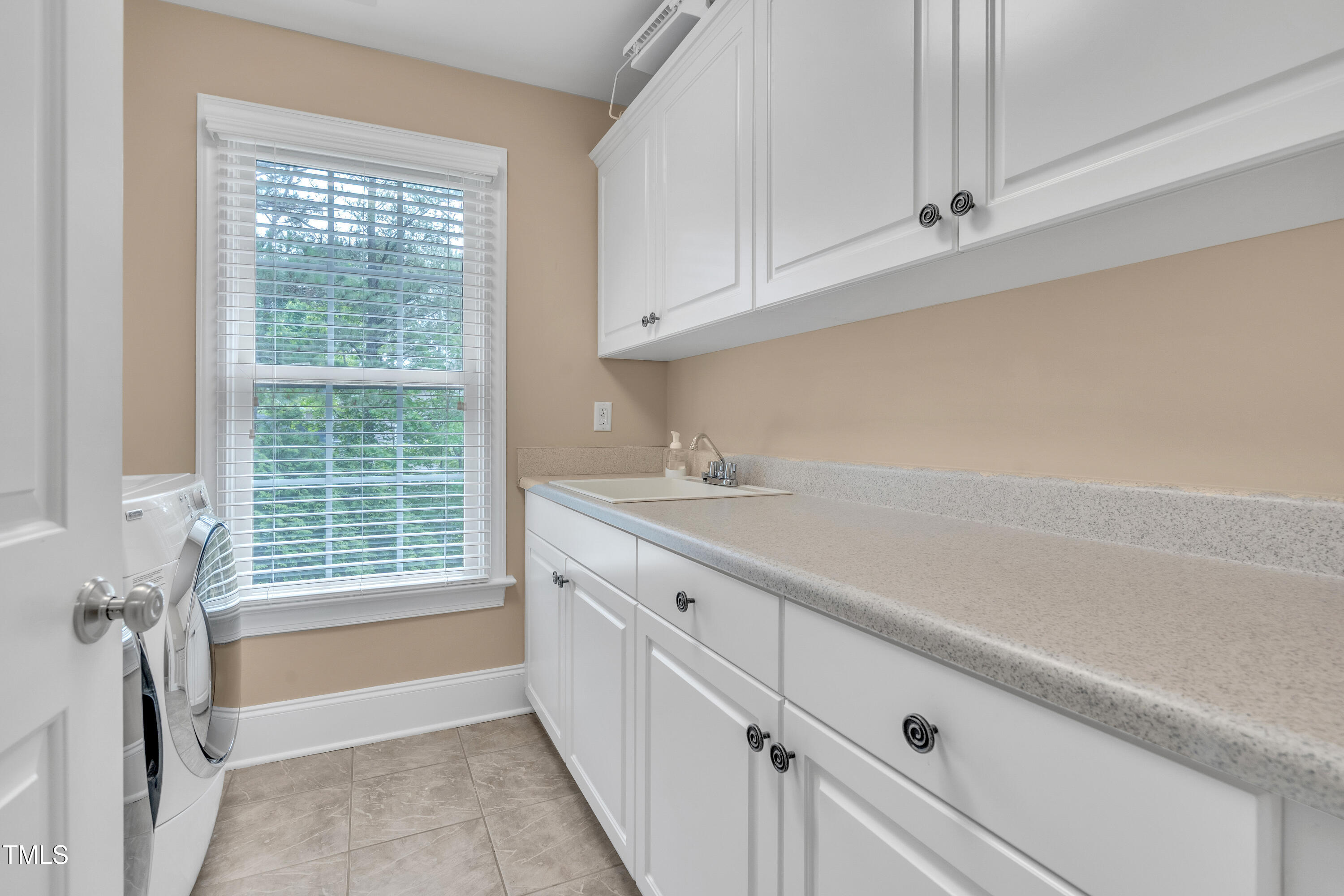 3004 Krogen Court