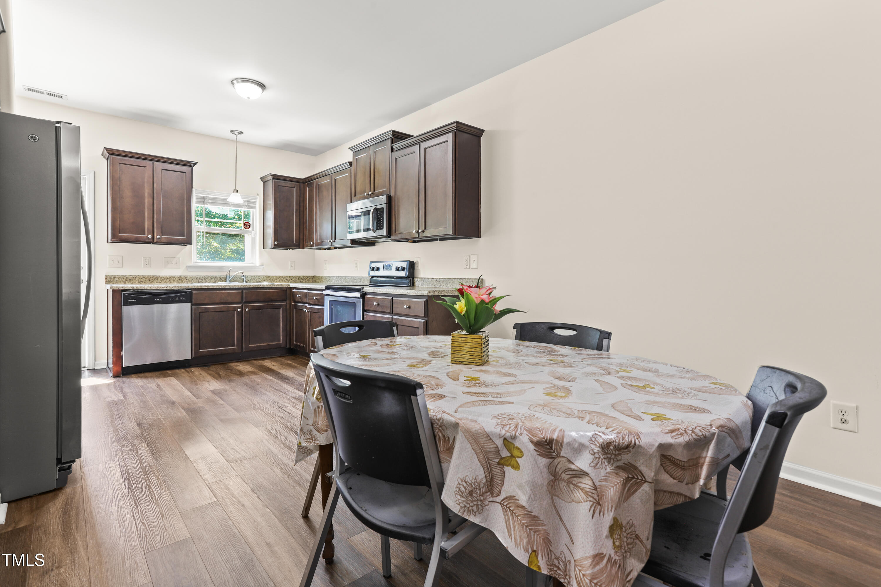 6420 Hatchies Drive