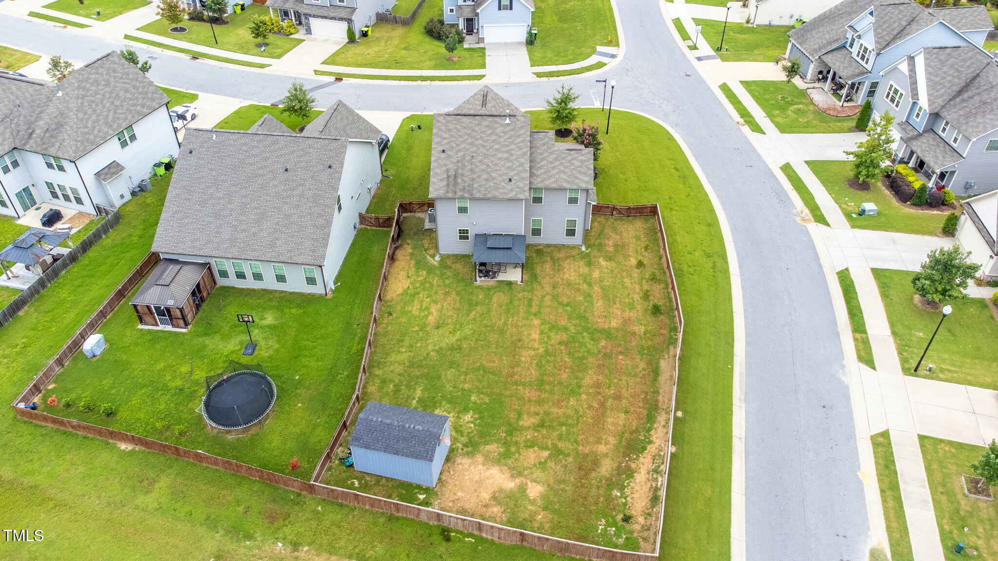 532 Willow Breeze Court