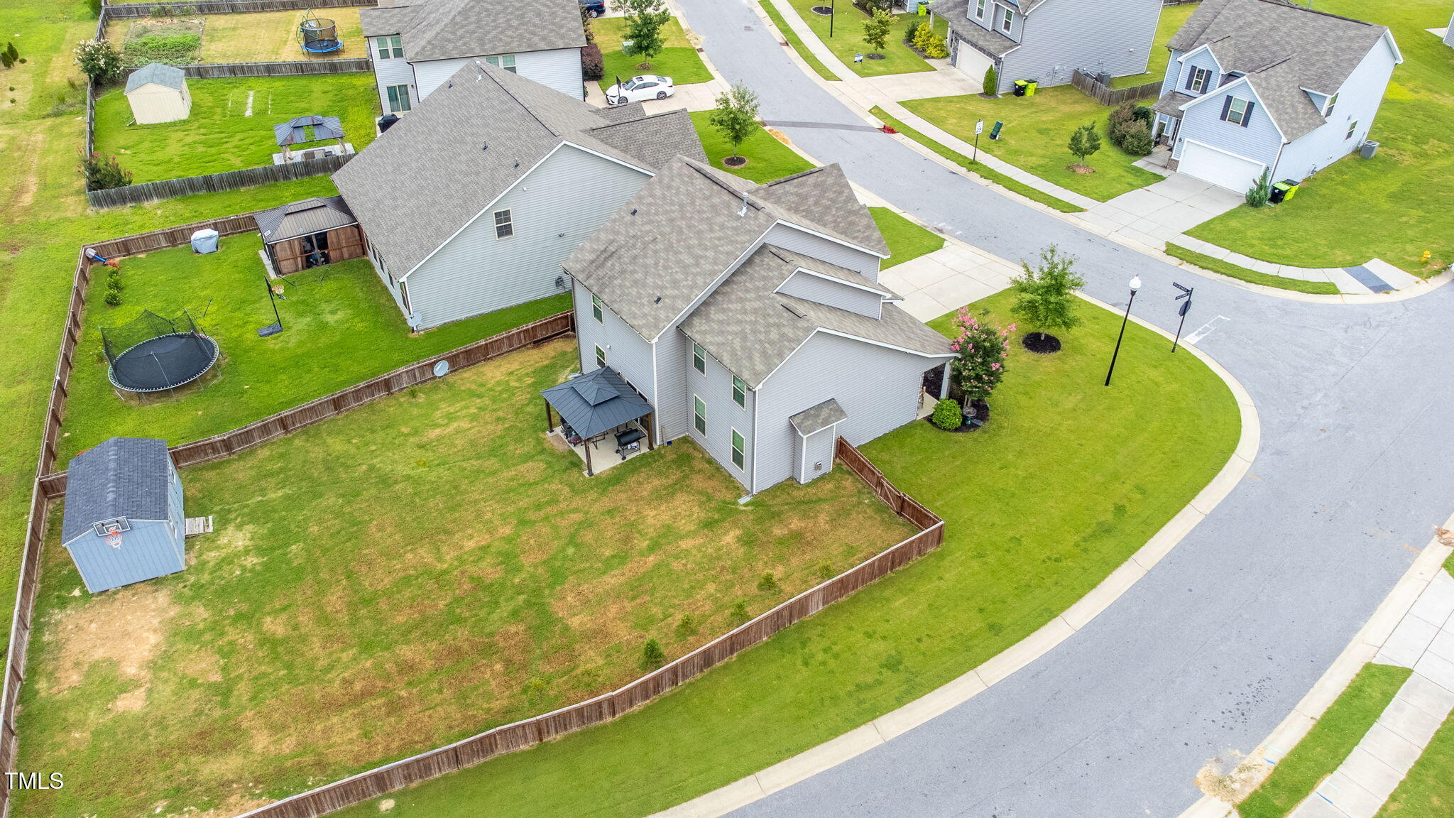 532 Willow Breeze Court