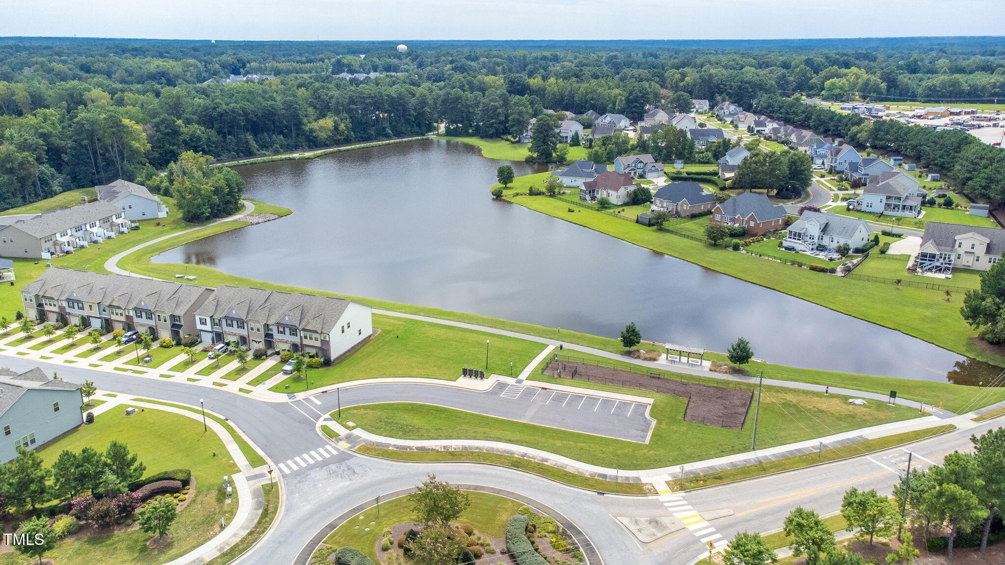 532 Willow Breeze Court