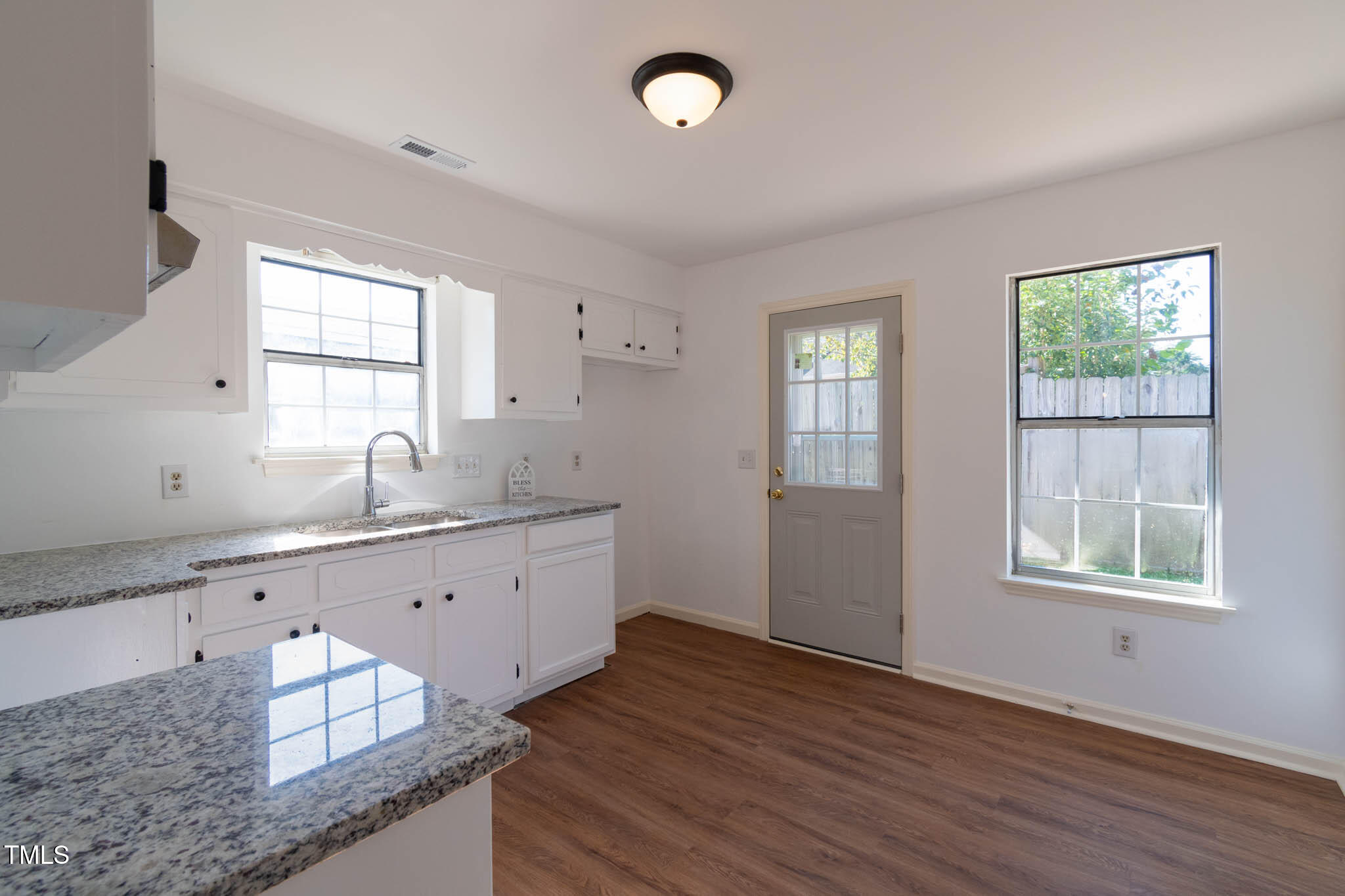 2253 Pine Knoll Terrace