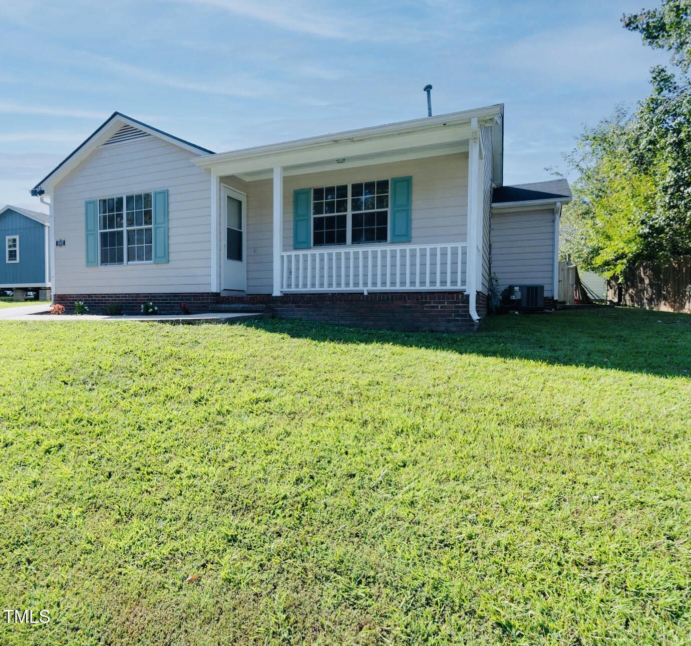 2253 Pine Knoll Terrace