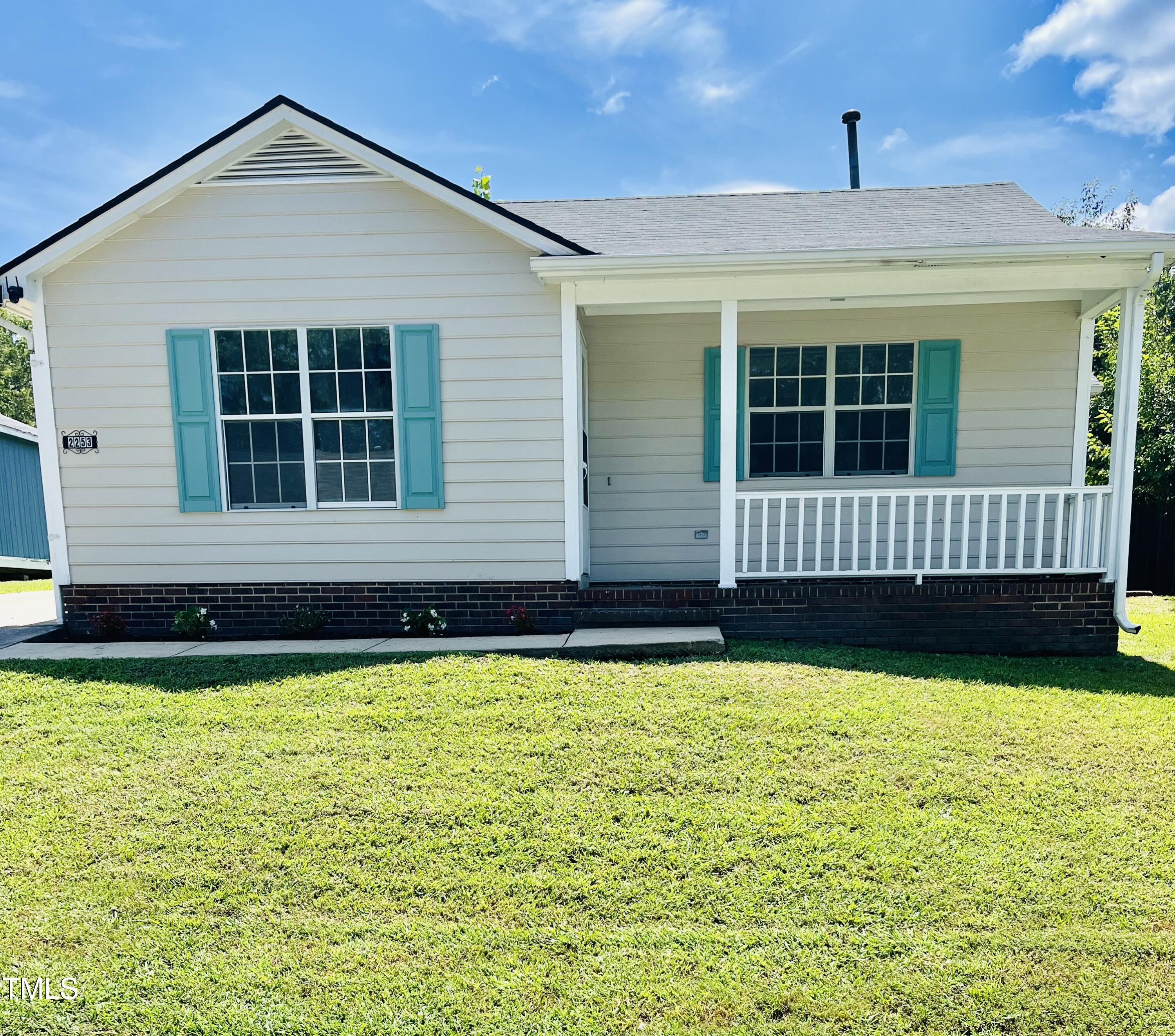 2253 Pine Knoll Terrace