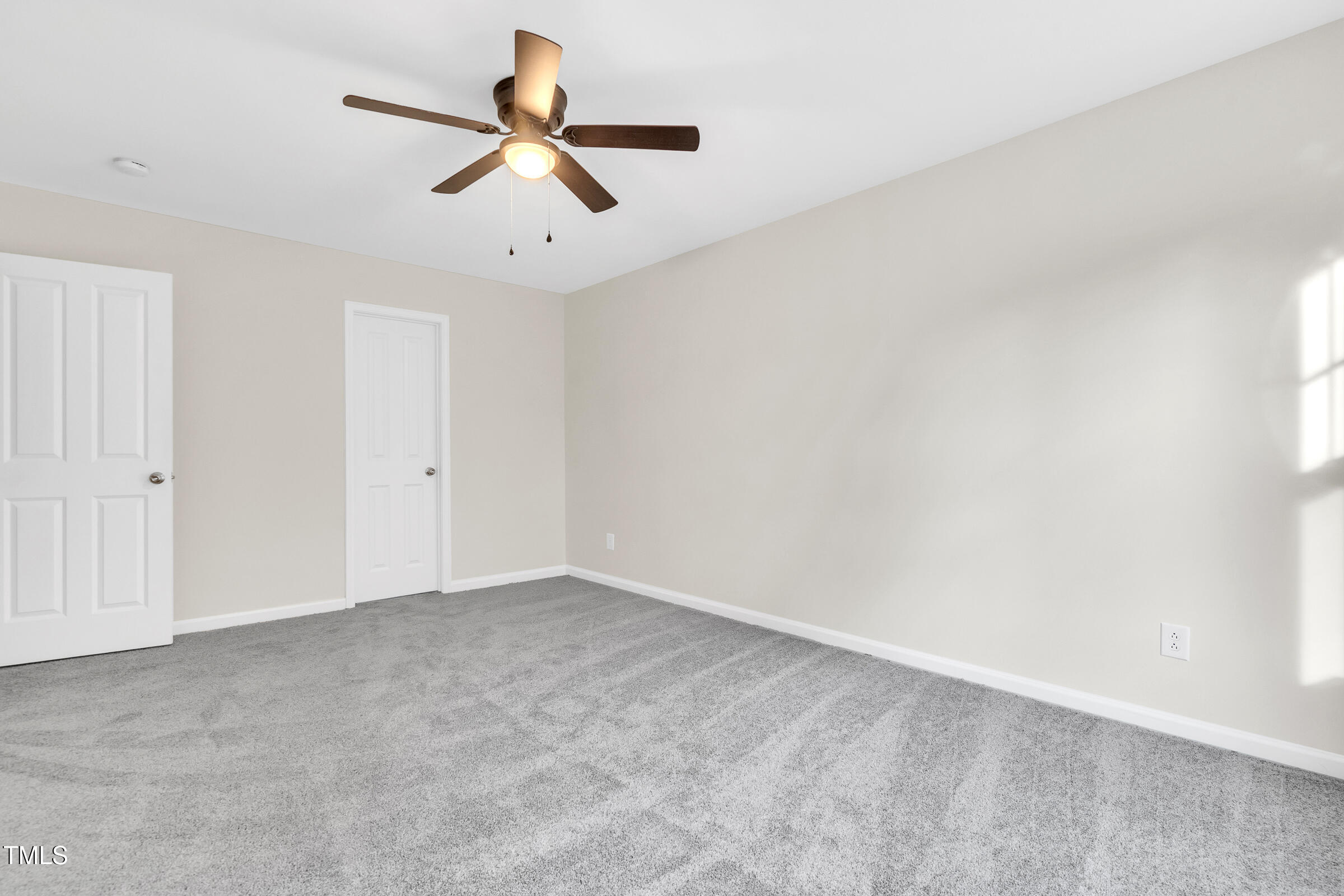6848 Horseback Lane Lane