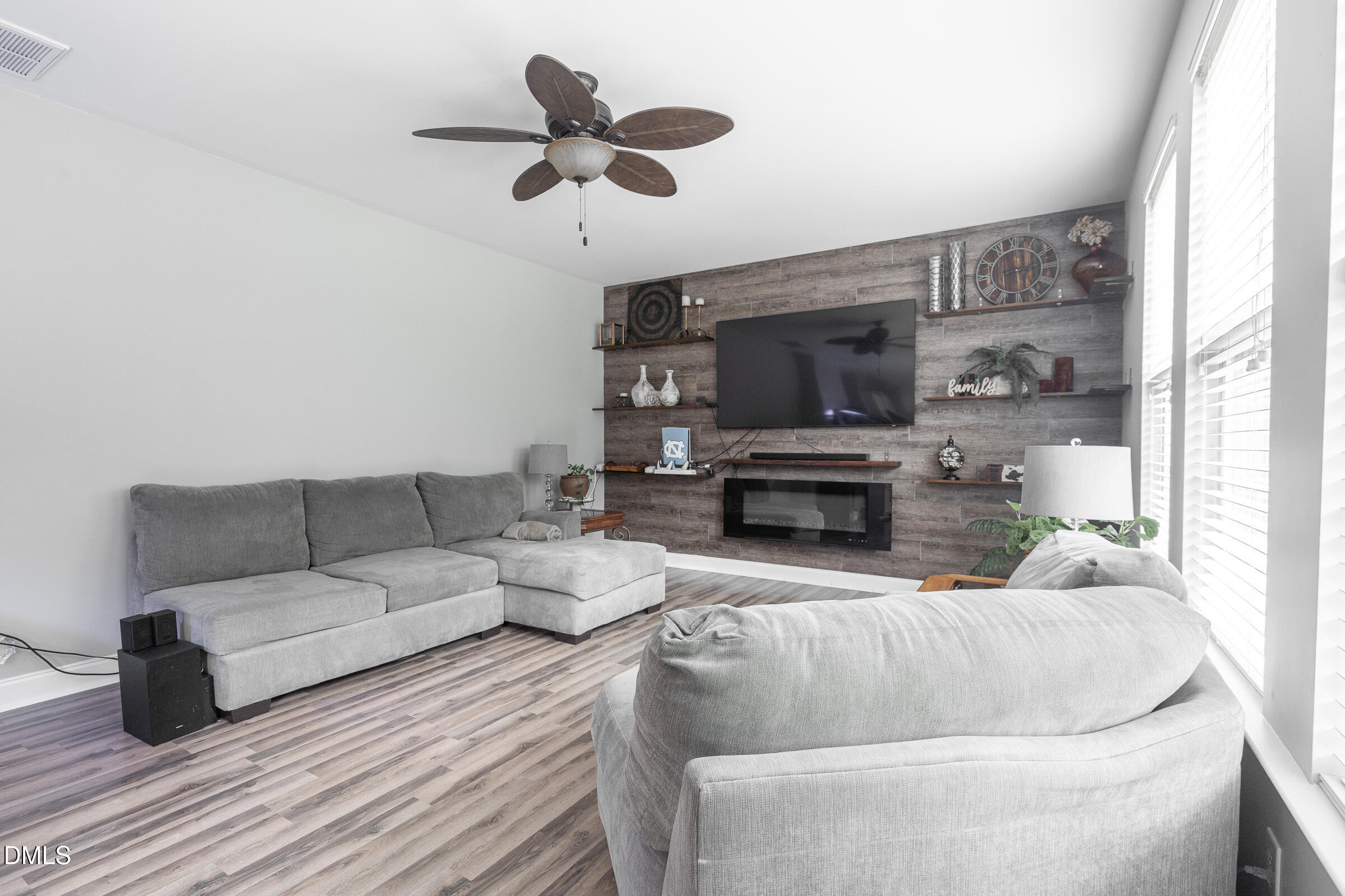 2756 Shepherd Valley Street