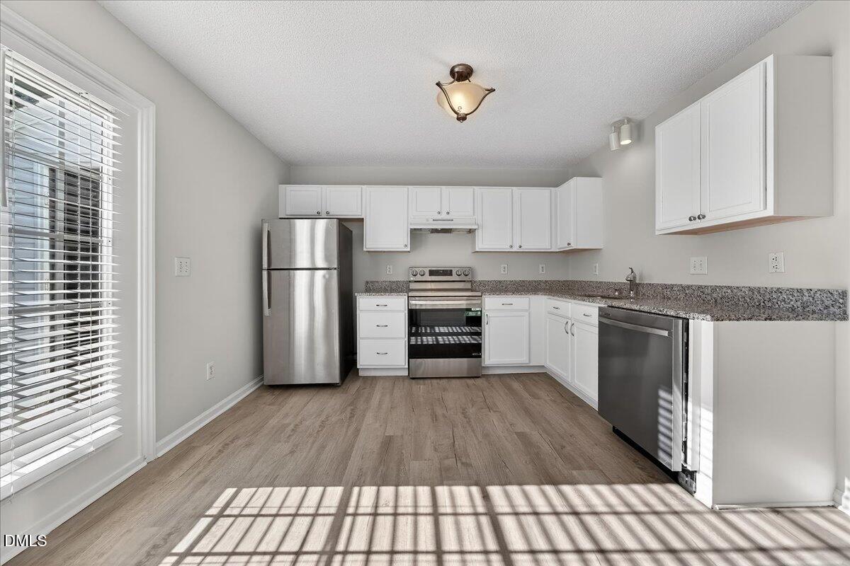 2604 Dwight Place