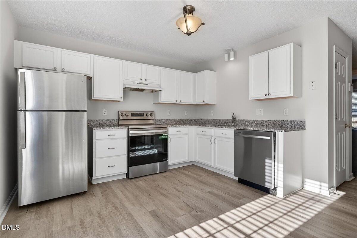 2604 Dwight Place