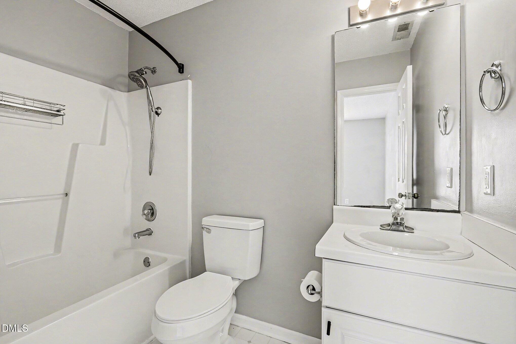 5121 Jimmy Ridge Place