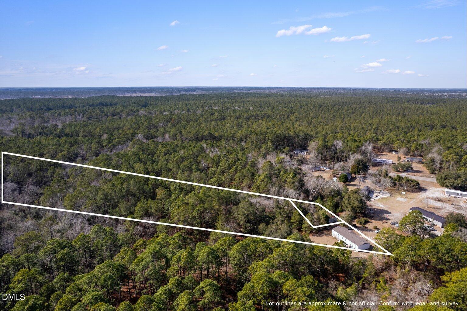 2564 SE River Road SE