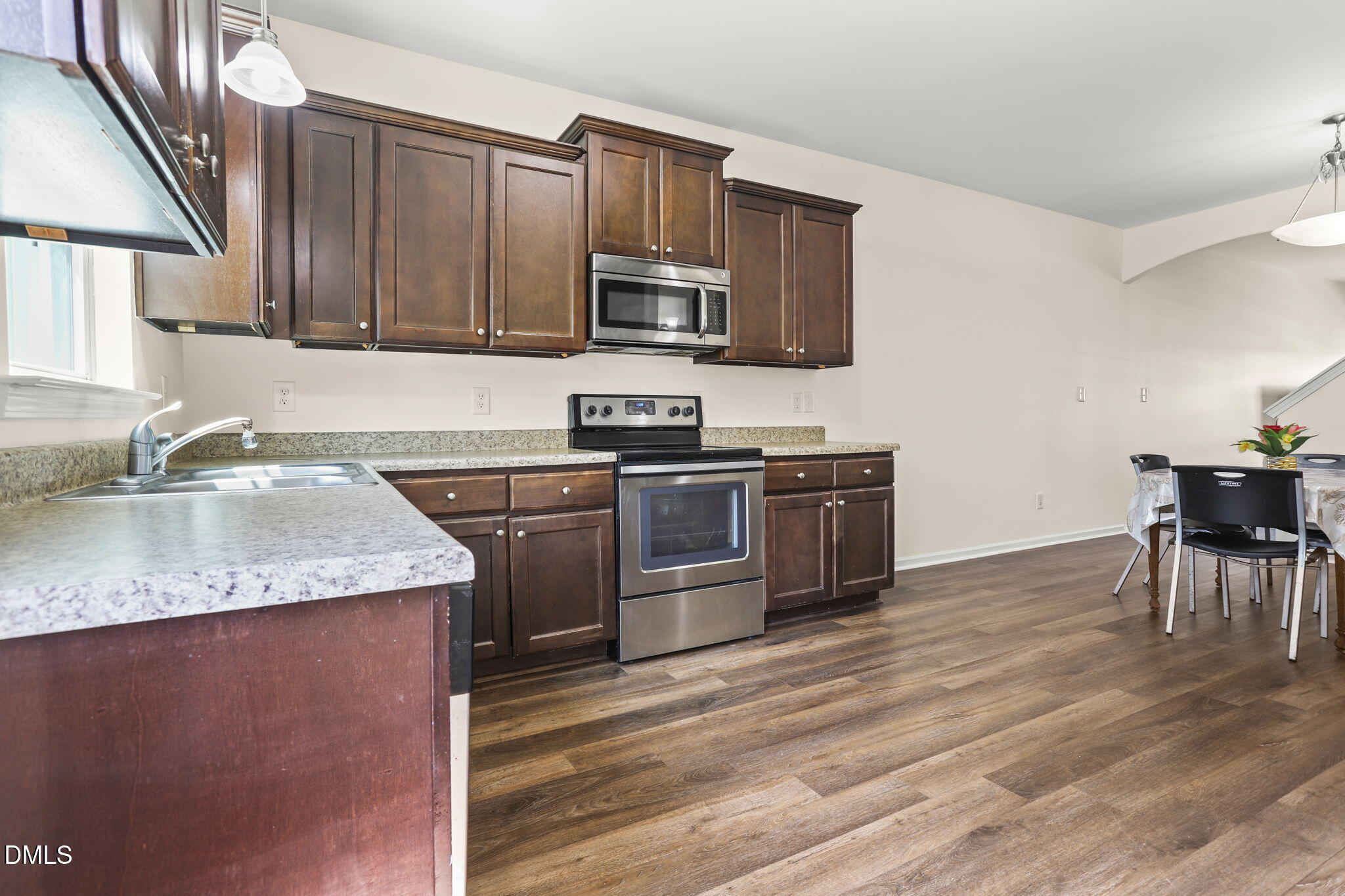 6420 Hatchies Drive